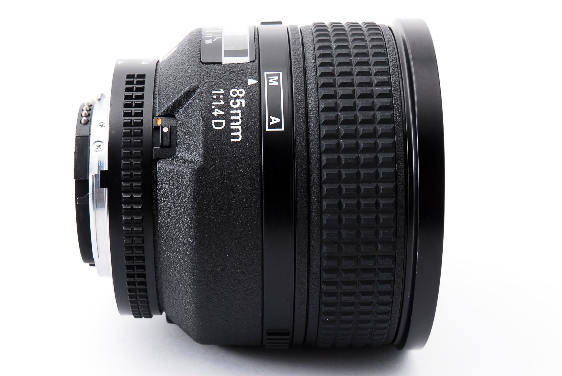 Amazon.co.jp: Nikon 単焦点レンズ Ai AF Nikkor 85mm f/1.4D IF フル