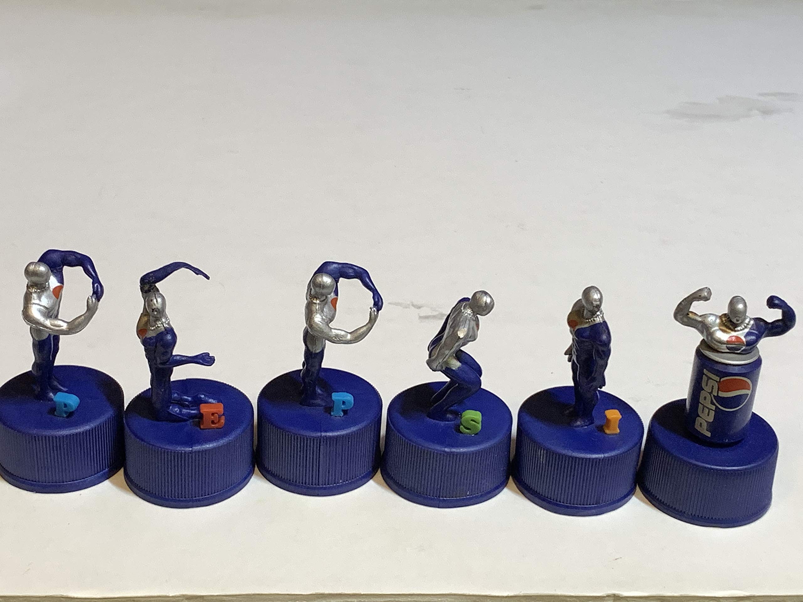 ペプシマンボトルキャップ5個&ミニ巾着&ミニケース ペプシマンボトル