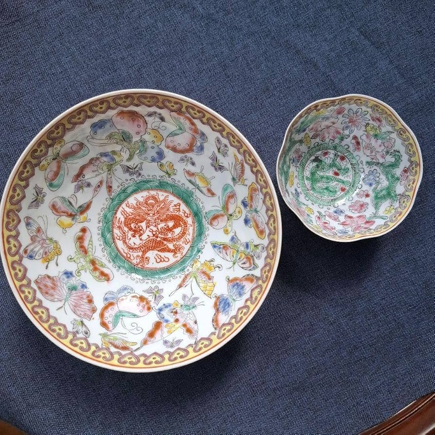 景徳鎮製】景徳鎮の伝統 中国の名窯 乾隆年製 錦宮廷女官図 極薄胎 大