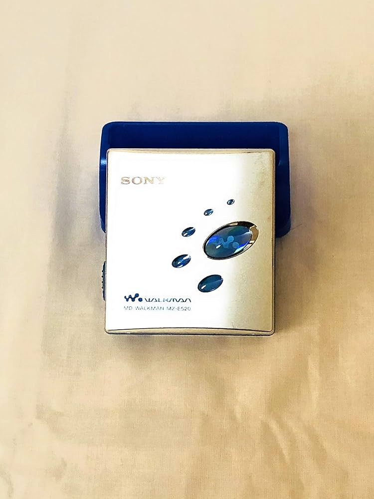 Amazon.co.jp: ソニー MDウォークマン シルバー MZ-E520 S : Electronics