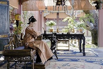 Amazon.co.jp: 瓔珞(エイラク)~紫禁城に燃ゆる逆襲の王妃~ DVD-SET2