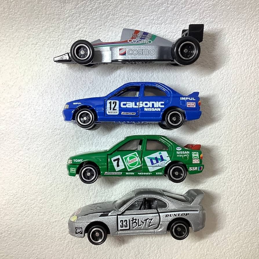 トミカ 25周年限定スペシャル レーシングカーセット Amazon.co.jp