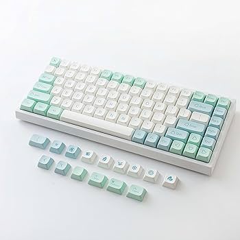 Amazon | YUNZII レインボー84 84キー RGB ホットスワップ可能 有線