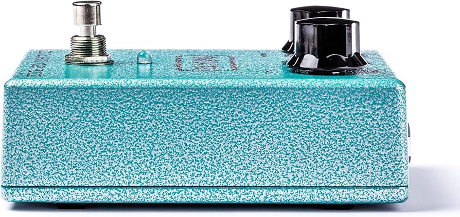 Amazon.com: MXR® Classic 108 Fuzz : Musical Instruments