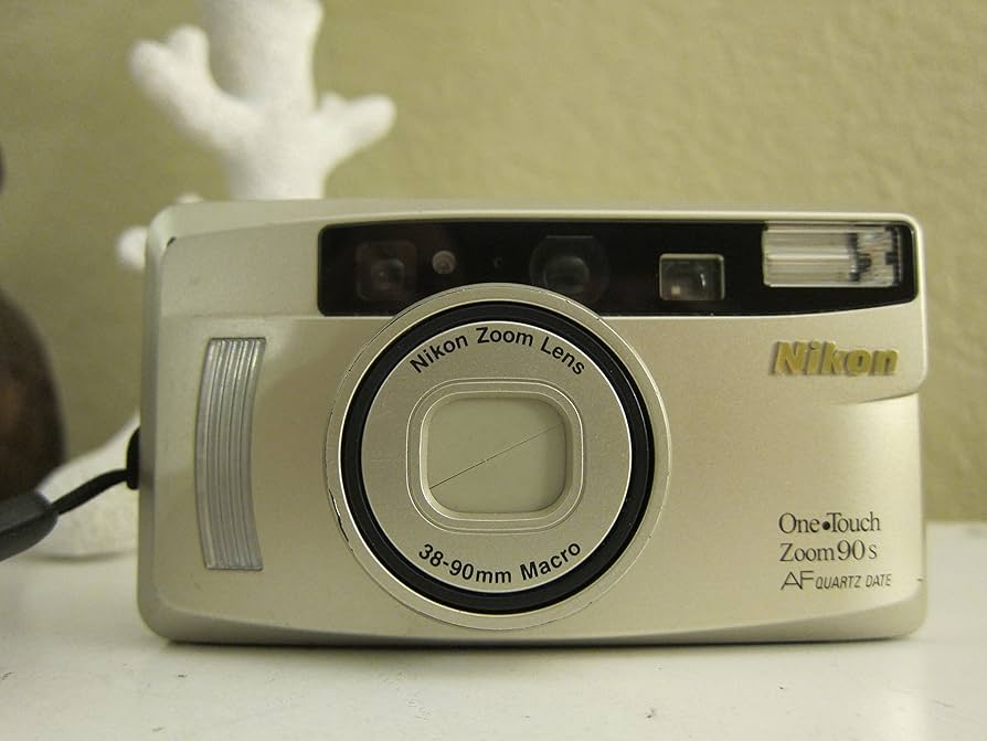 Amazon.com : Nikon One Touch 90s QD Zoom Date 35mm Camera