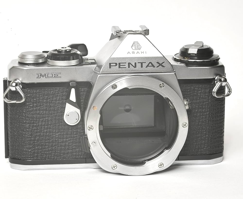 Amazon | Asahi Pentax ME 35 mmフィルムカメラSLRボディのみ | 一眼