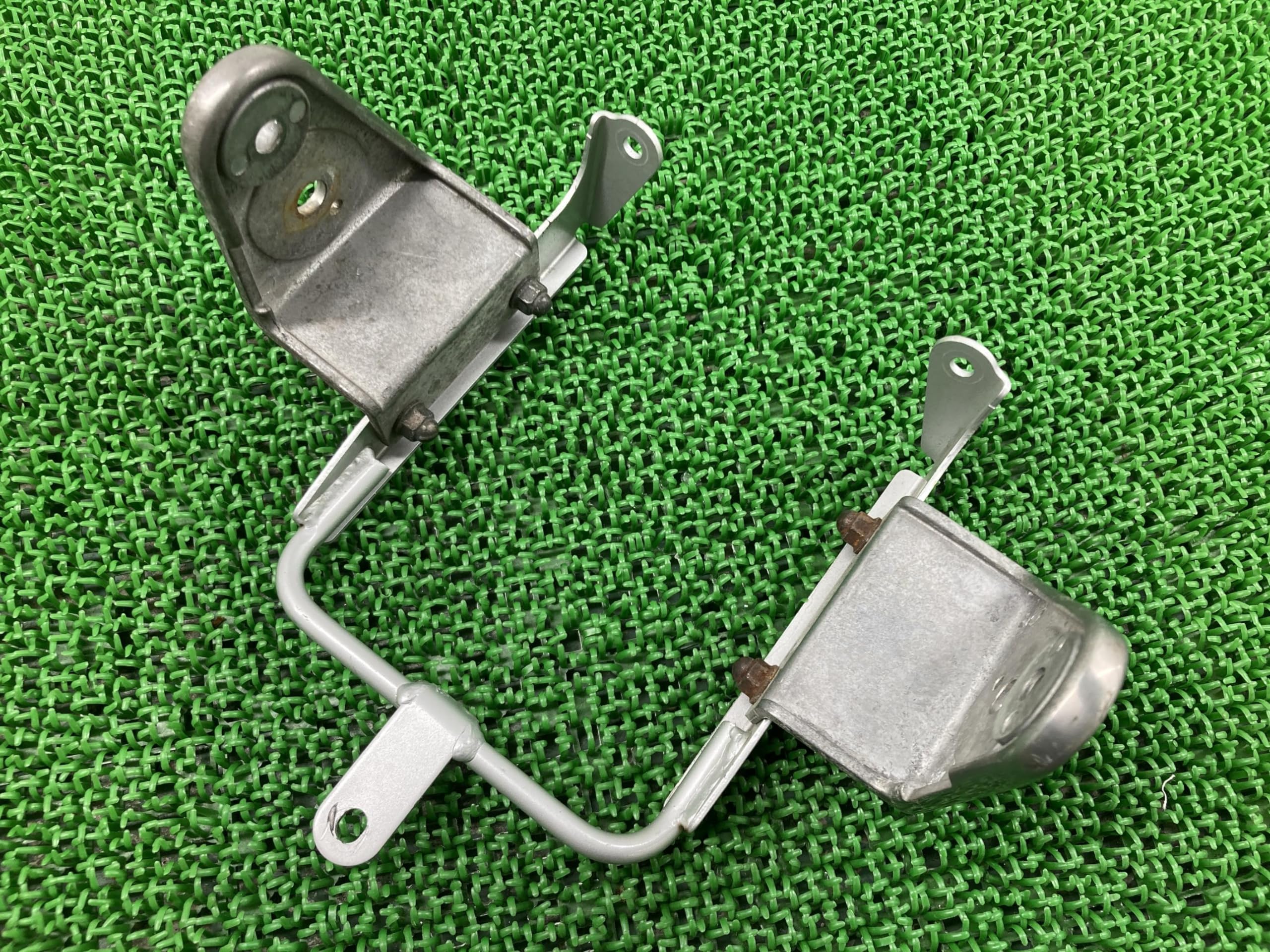 ゼファー400純正ヘッドライトステー カワサキ ゼファー400 ライトステー