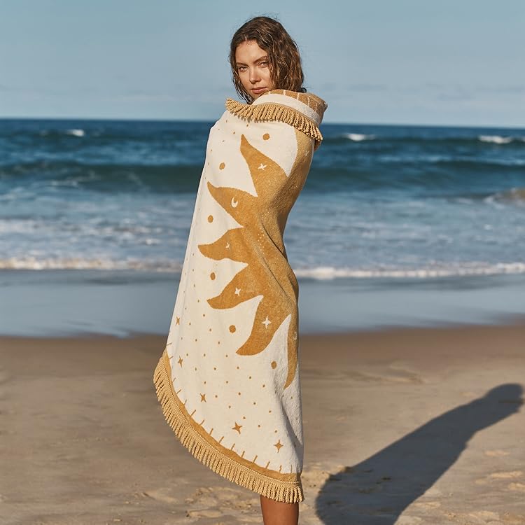 Amazon.com: The Beach People: Round Towels