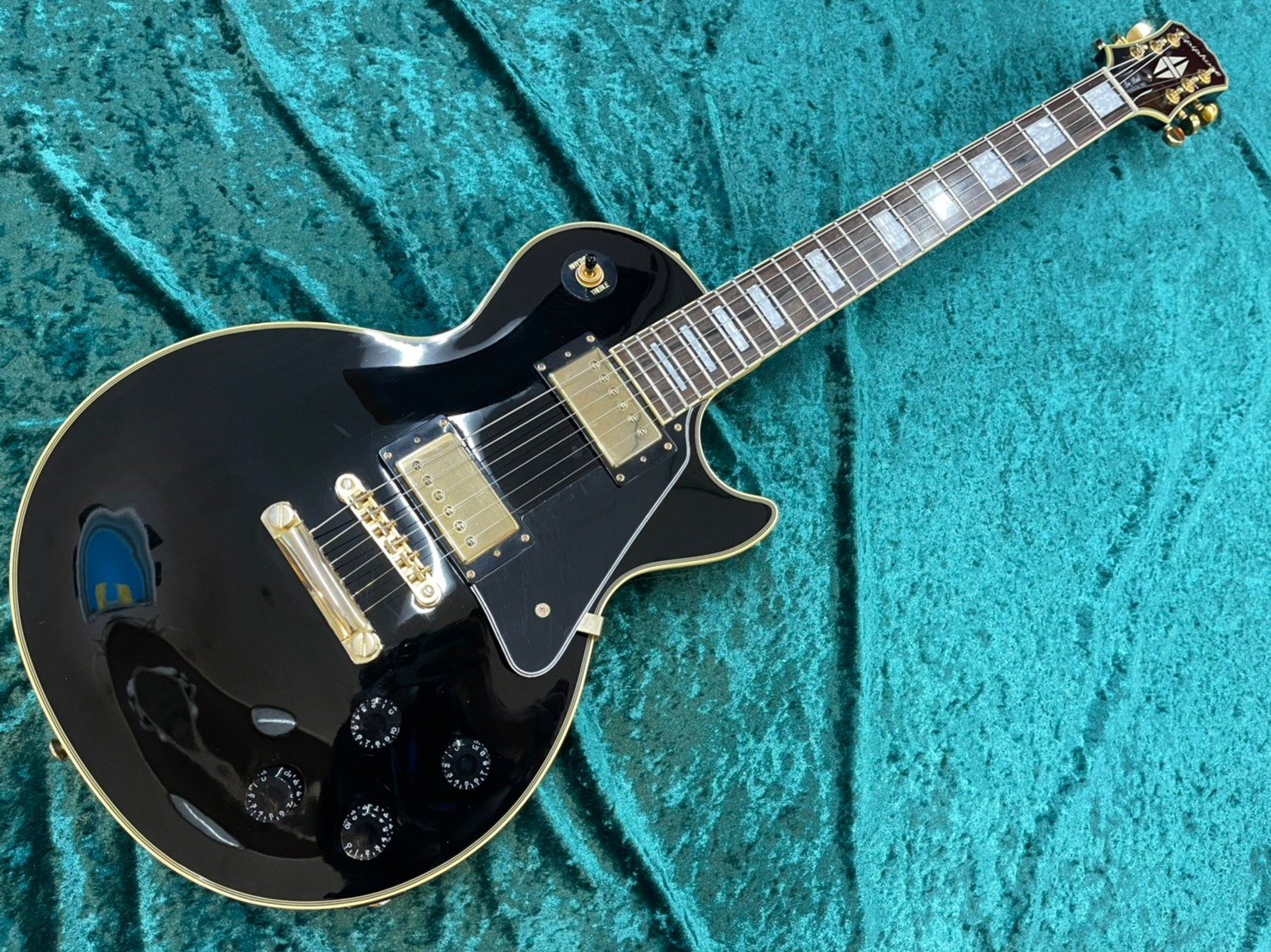 楽器】入荷情報です！◇Epiphone Les Paul Custom Pro 等々□レス
