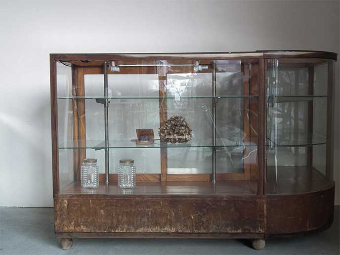 K00157 レトロ 古い商店のRガラスショーケース 陳列棚 | MANSIKKA