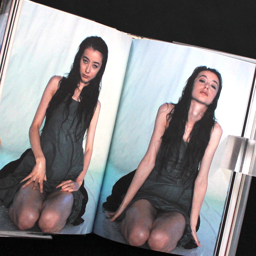 荒木経惟×桐島かれん B全写真パネル 荒木経惟撮影 モデル桐島かれん 写真