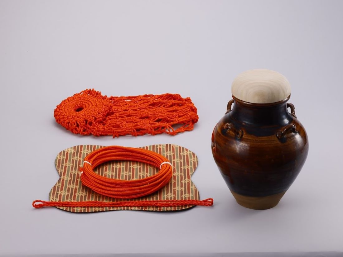 未使用 茶道具 杉原祥公作 丹波焼 飾壺 正絹 飾網紐付 四