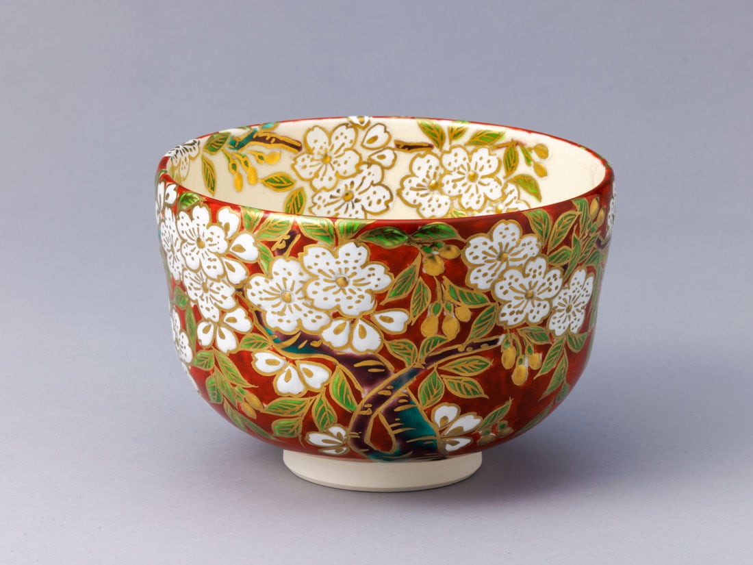 紅地 桜花絵茶碗 | 特集 | 淡交社 茶道具と茶席のきものオンラインショップ