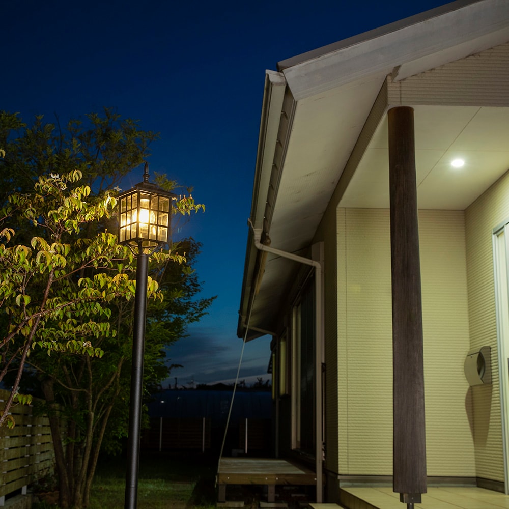 あかりクラシック ポストライト 約幅32cm×奥行32cm×高さ182cm LGS