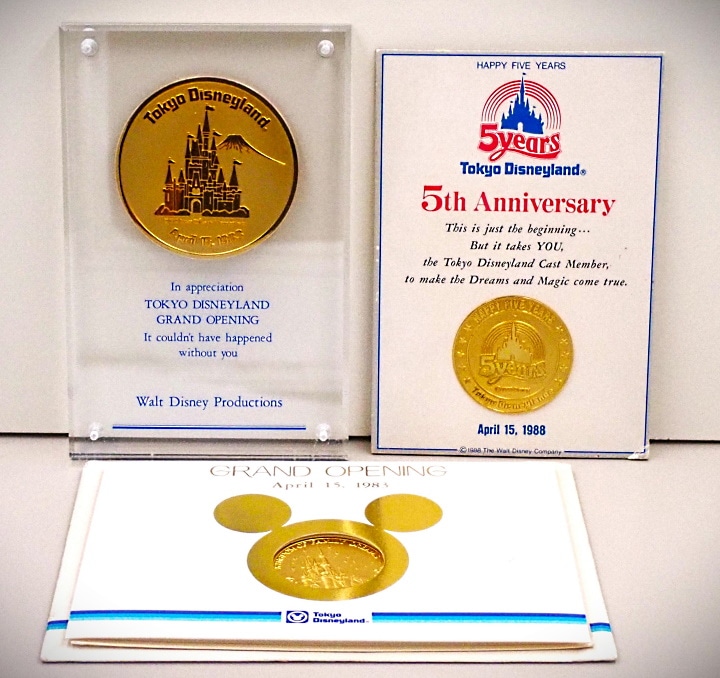 東京ディズニーランド 開園記念 メダル 東京ディズニーランド 関係者