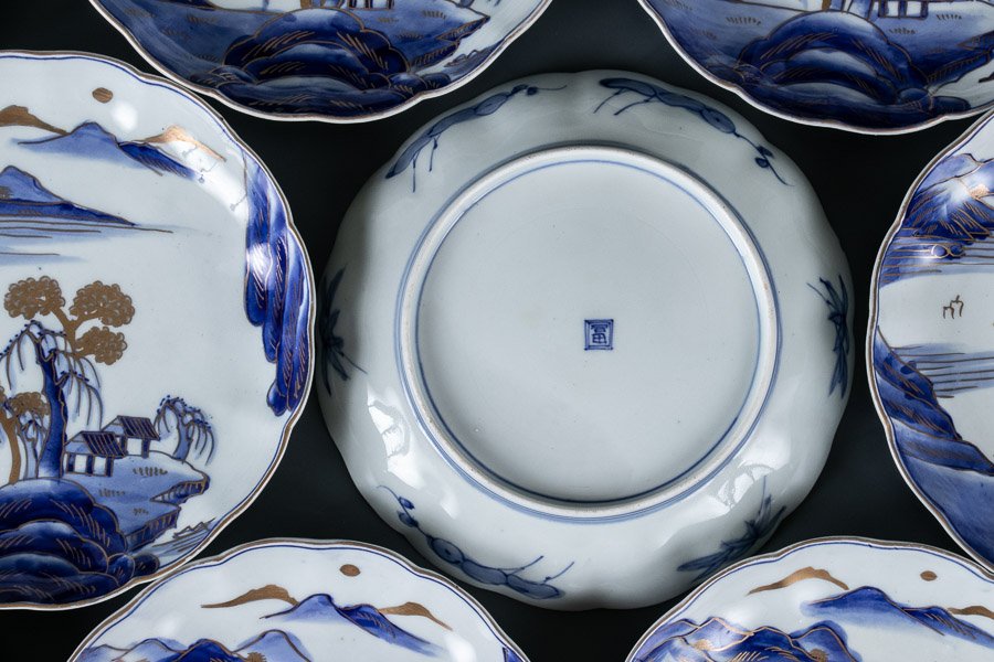 古伊万里、染め付け、三花、楼閣山水、輪花深大皿江戸時代、 古伊万里