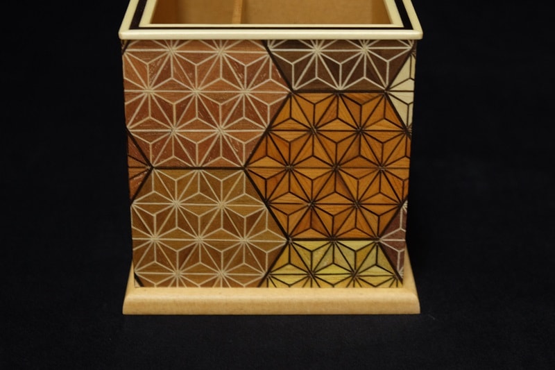 箱根からの贈り物 寄木レターラック 《麻の葉亀甲柄》