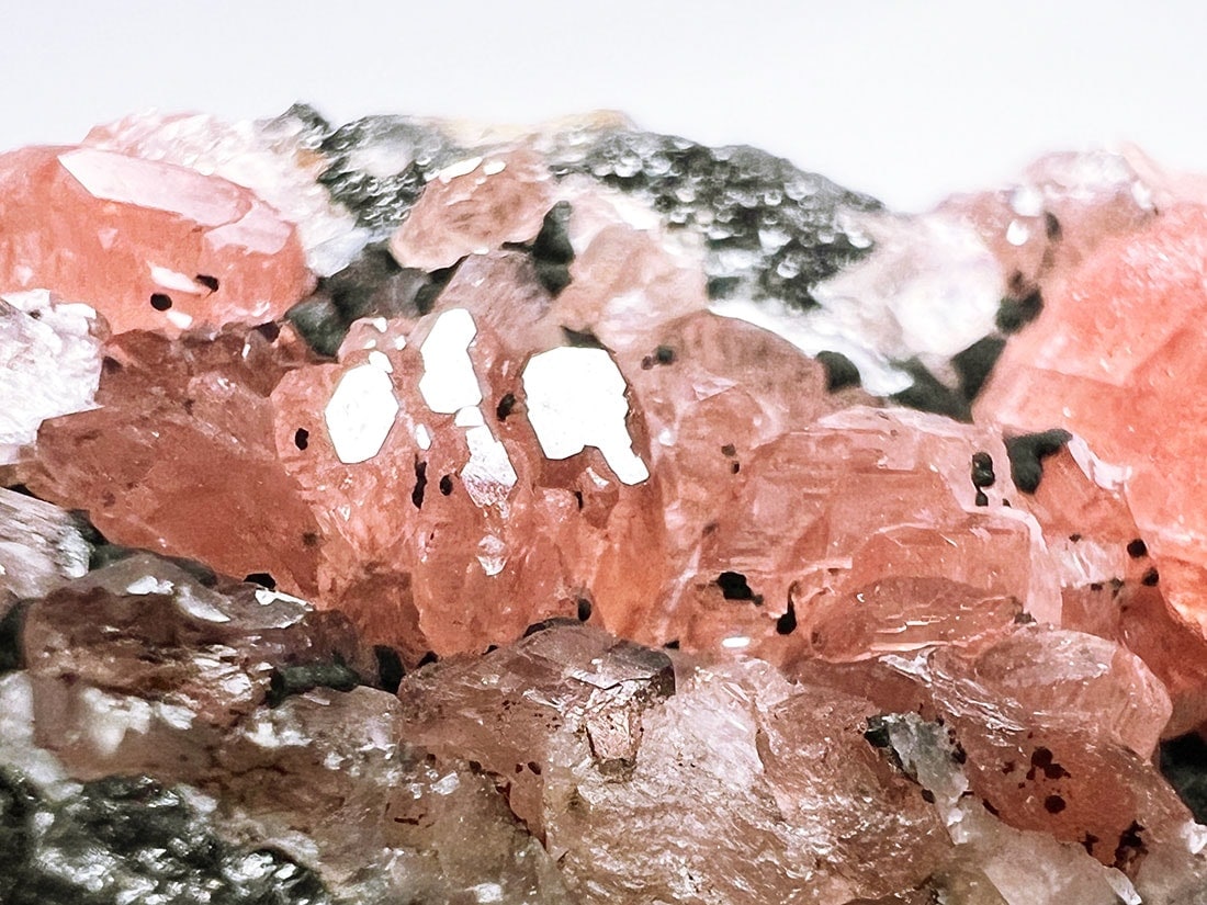 ペルー産ロードクロサイト