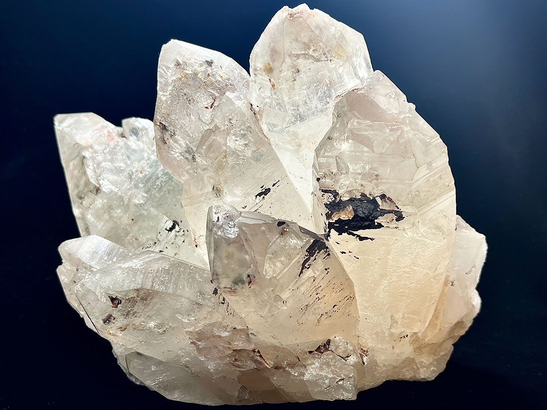 パルギ鉱山産ヒマラヤ水晶クラスター