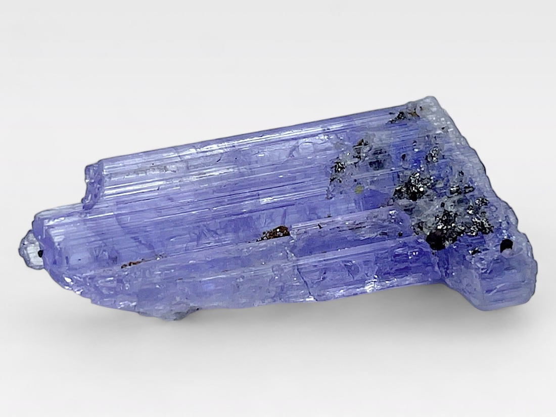 メレラニ鉱山産 タンザナイト ( 灰簾石 )/ Tanzanite