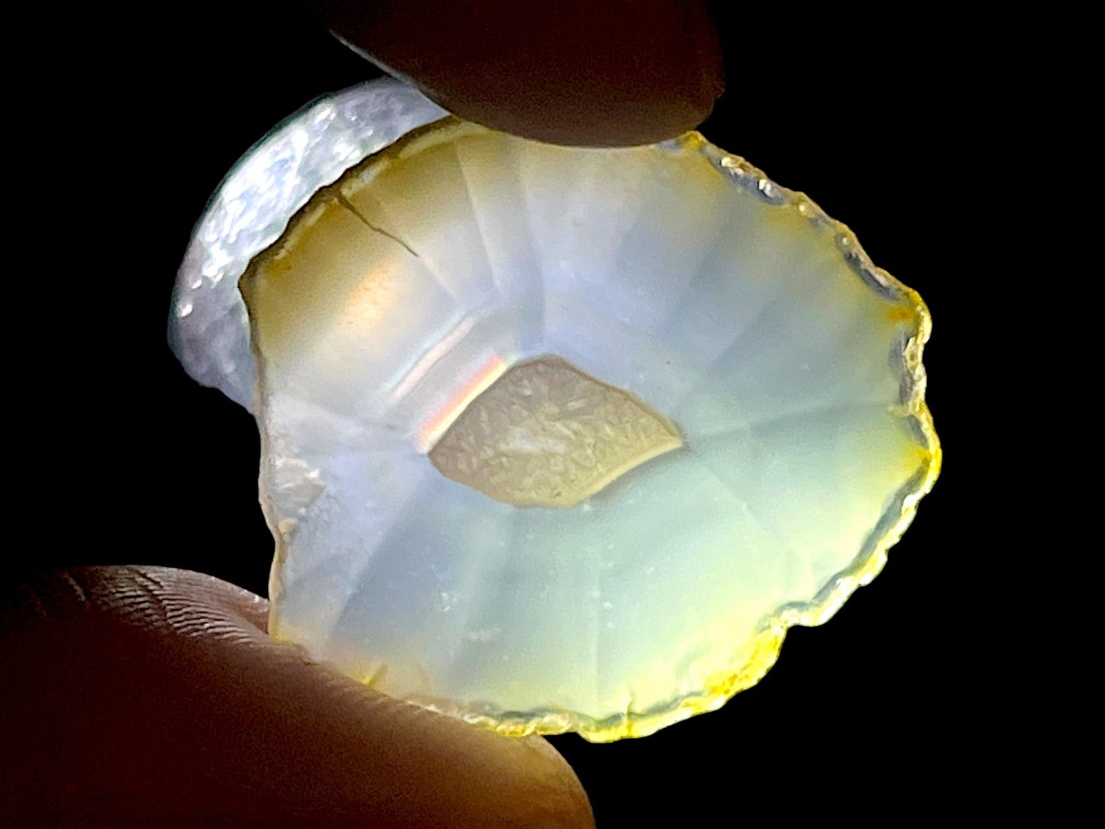 インドネシア産 イリスアゲート スライス(ミニ) /Iris Agate