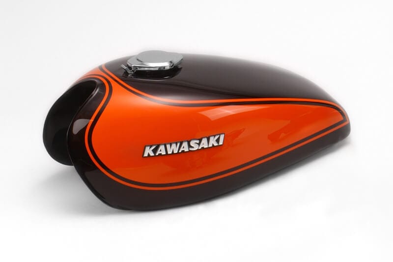 カ*キ様 KAWASAKI Z900RS 火の玉カラー タンク カワサキ Z900RSが入荷