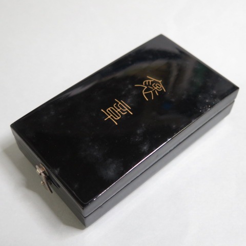 希少 黄綬褒章 平成15年制度改正後 新型 現行褒章 純銀製 勲章 共