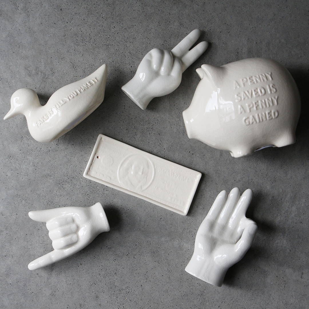 クラックル ピギー バンク | ぽってりとしたヴィンテージの風合いの