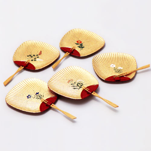 金沢金箔工芸品】 うちわ型銘々皿「四季」（伝統工芸品/送料サービス