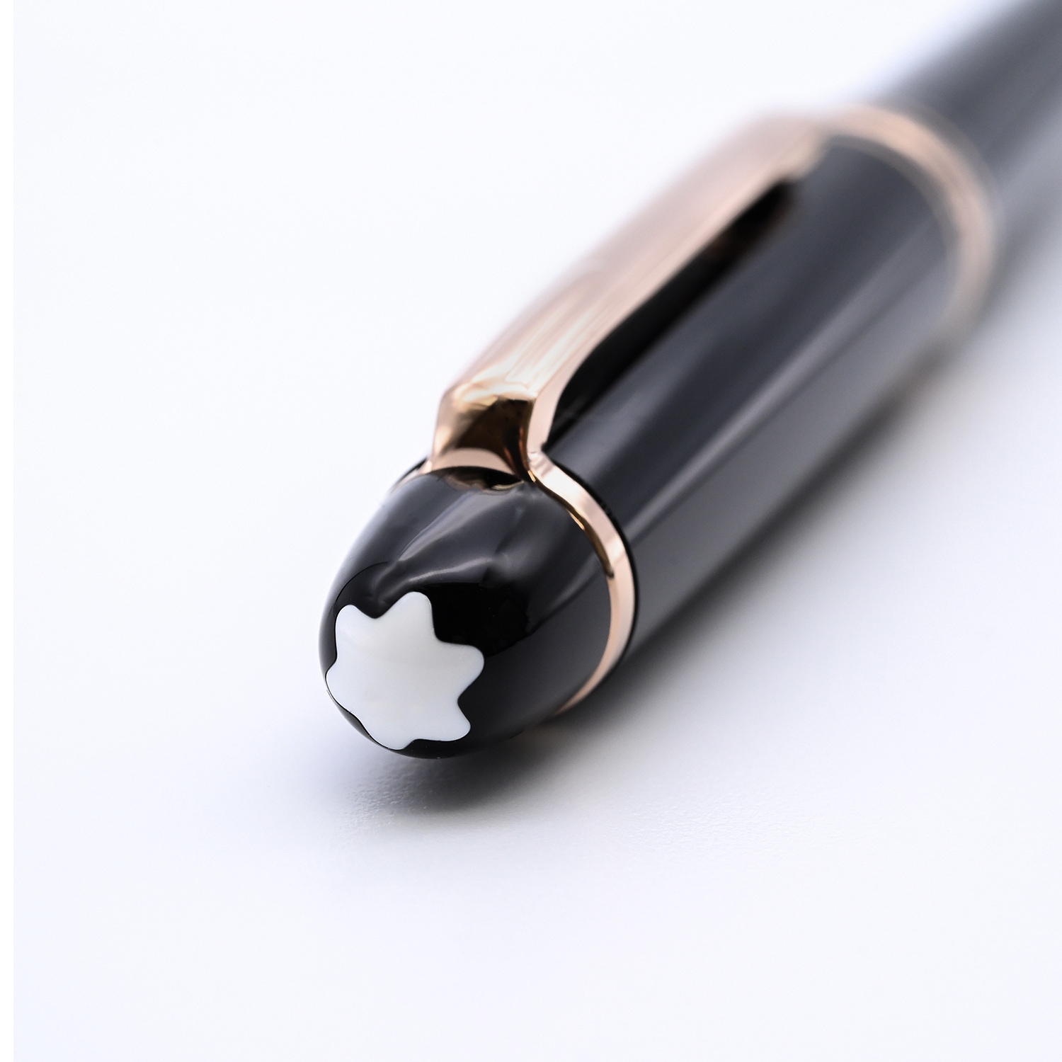 モンブラン 万年筆 112675 (132484) マイスターシュテュック ローズ