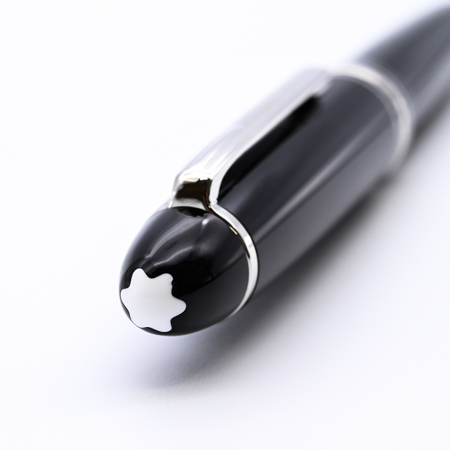 モンブラン 万年筆 2850 マイスターシュテュック プラチナコーティング