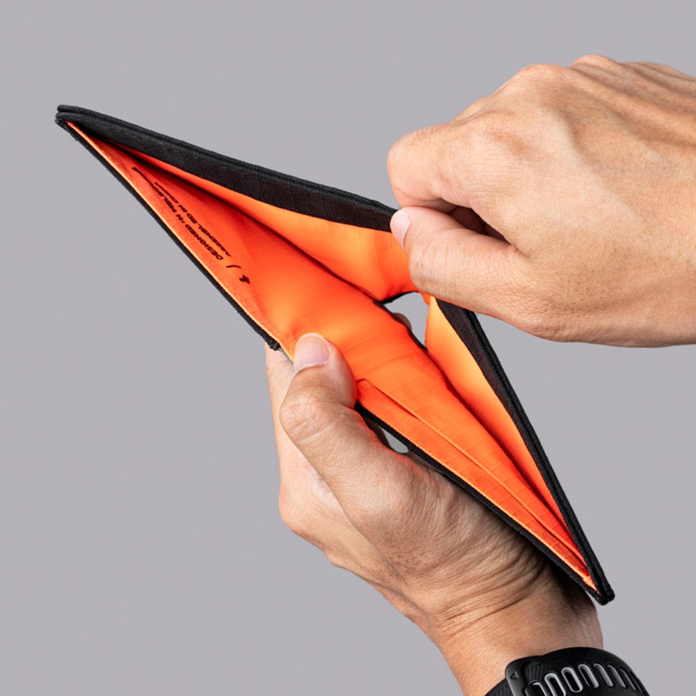 ARK CLASSIC WALLET AXOGRID | ACCESSORIES | 【公式】ALPAKA (アルパカ)