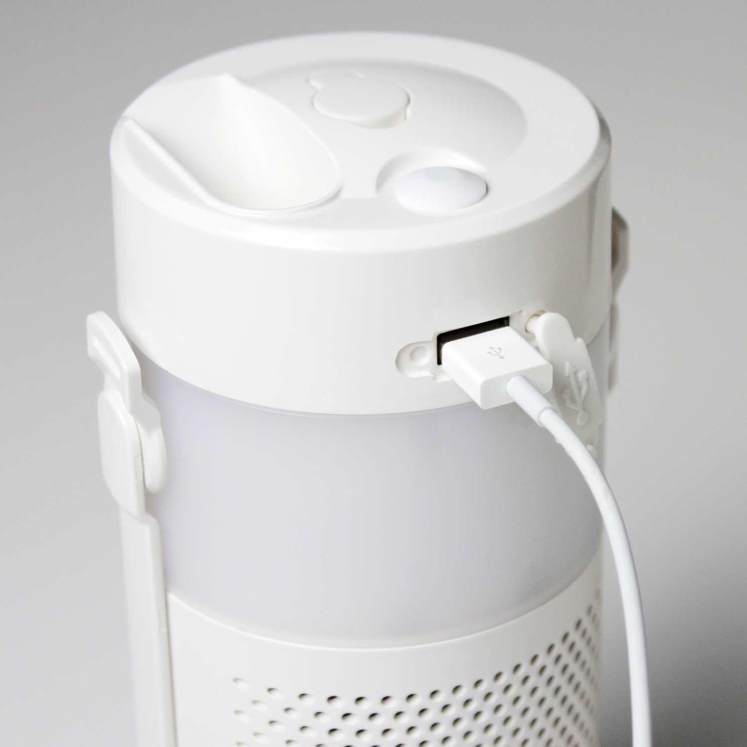 ステイヤー　マグネ充電器 水と塩だけで繰り返しスマホを充電 「マグネ充電器」| STAYER