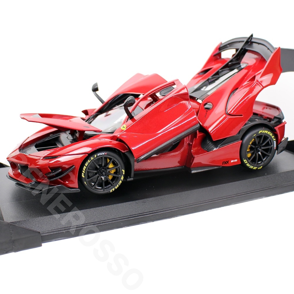 Bburago 1/18スケール フェラーリ FXX K EVO レッド 18-16012R