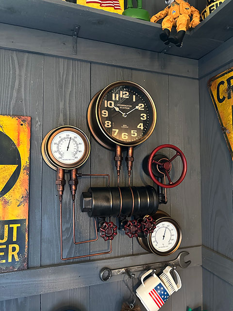 スチームパンク ウォールクロック （タンク＆バルブ） 壁掛け時計/温度