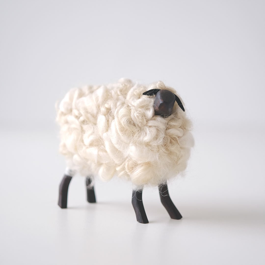 ムートンの羊の置物 Amazon.co.jp: 羊 置物 2点セット 北欧 オブジェ
