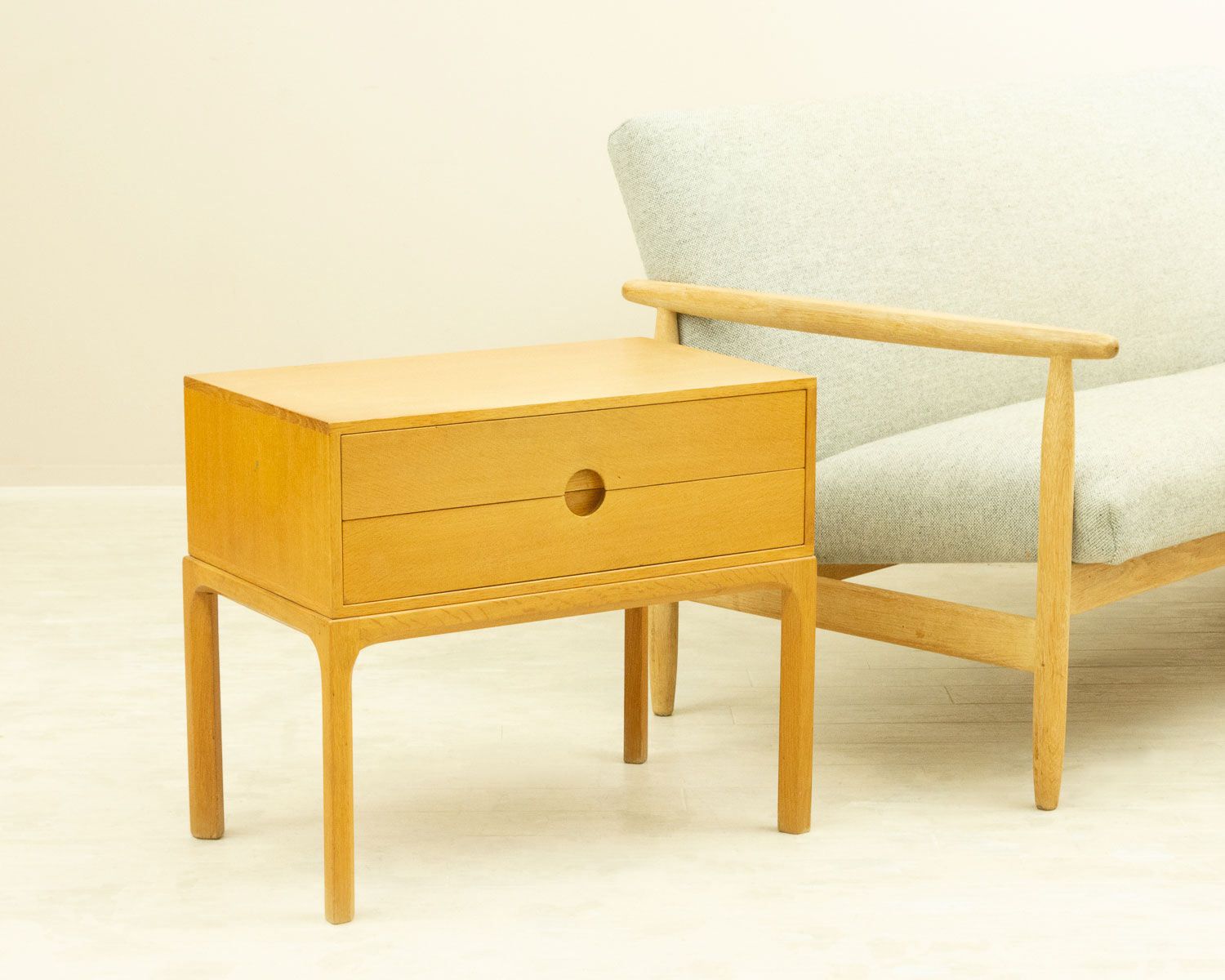 Kai Kristiansen model.384 2段チェスト オーク Kai Kristiansen model