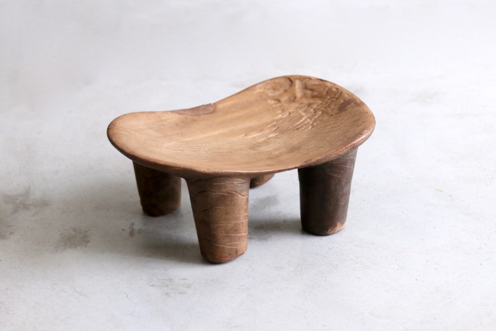 セヌフォ族スツール