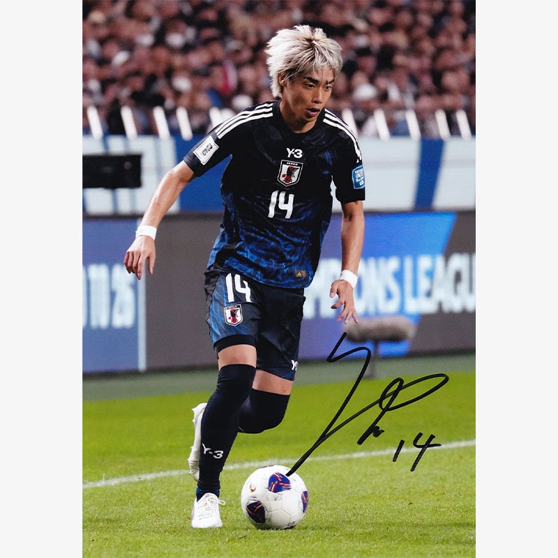 直筆サイン入り写真 ベベト ブラジルのサッカー選手 /フレームなし/SA