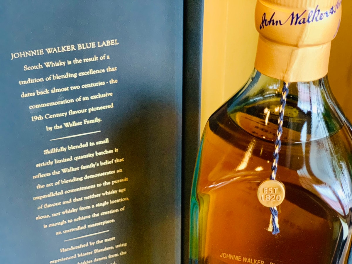 ウイスキー】ジョニーウォーカー ブルーラベル 750ml