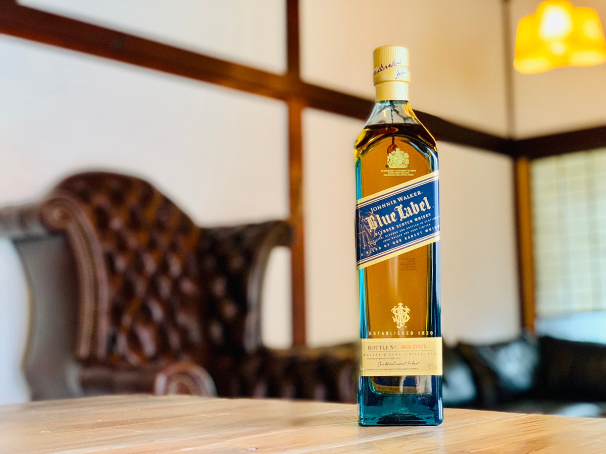 ウイスキー】ジョニーウォーカー ブルーラベル 750ml