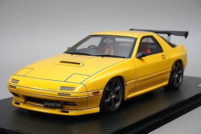 オートアート 1/18 マツダ サバンナ RX-7 SA22C マッハグリーン
