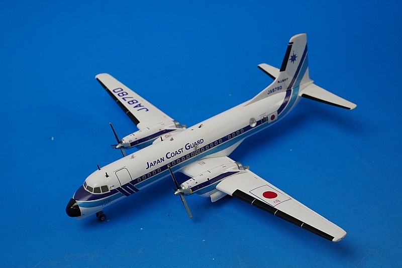 全日空商事 1/72 ANA YS-11 モヒカン 全日空商事 1/72 YS -11 モヒカン
