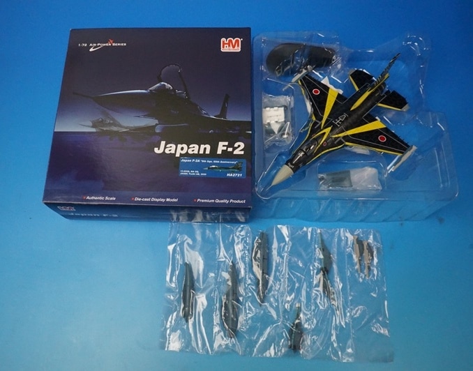 お買い得品 【】ミニカー 1/72 航空自衛隊 F-2A 支援戦闘機 `60周年