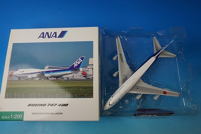 ANA ボーイング747-400 1:200 スケール SQ Wings 1:200 ANA All Nippon