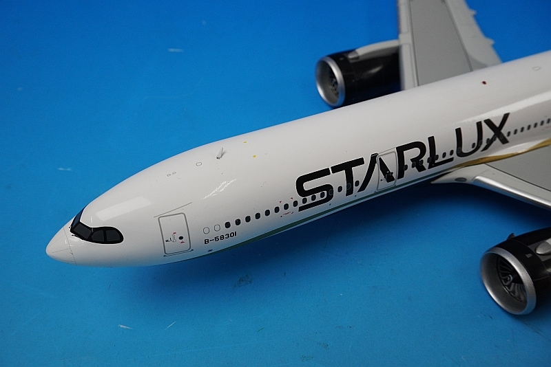 スターラックス航空 A330neo 1:200 飛行機模型 (B-58301) スター
