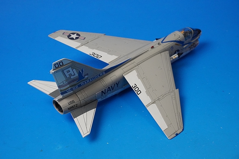 センチュリーウイングス 1/72 A-7E コルセアⅡ Century Wings 782945