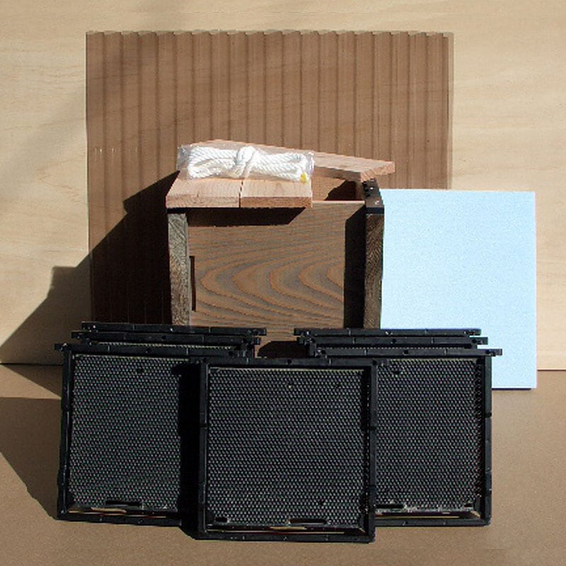 日本蜜蜂用の待箱セット(穴付) 【公式通販】