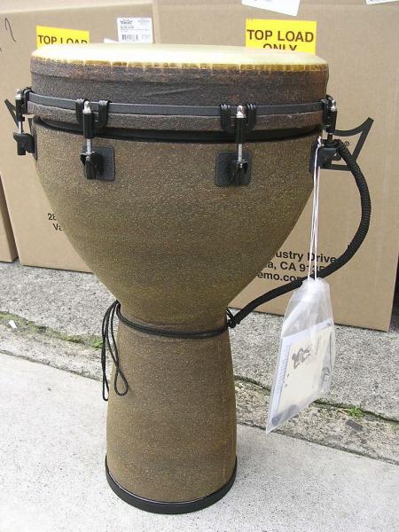 REMO製ジャンベ14㌅+スタンド