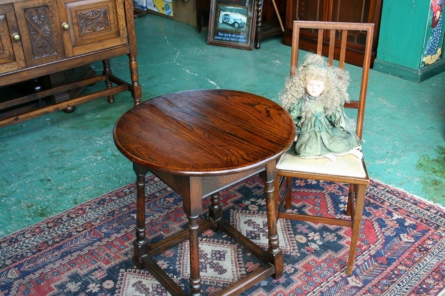 イギリス アンティーク 家具 サイドテーブル オケージョナル 英国